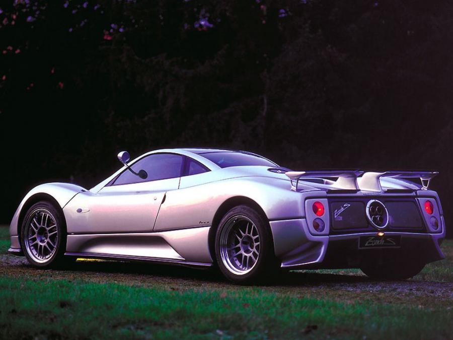  Pagani Zonda C12 S 2000 года  (фото 14 из 17)